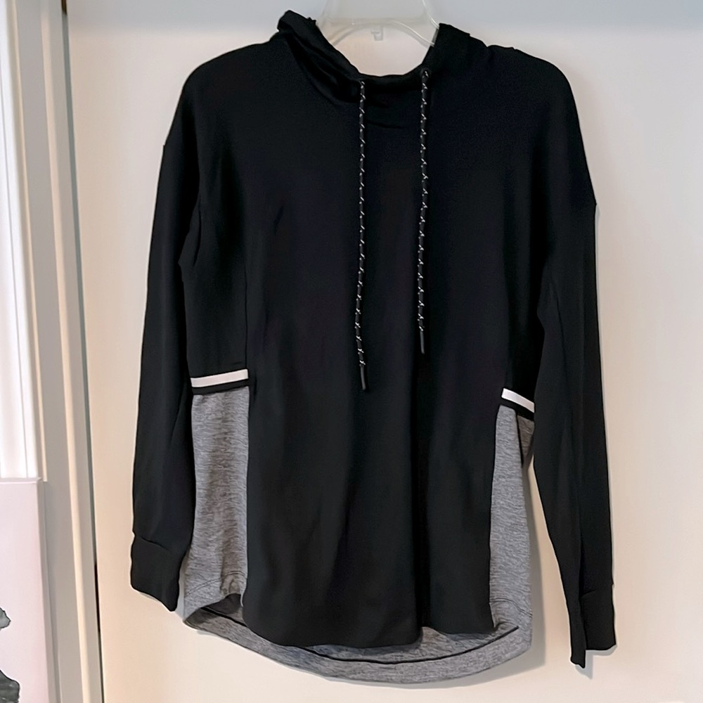 Tangerine Running Pullover Hoodie Black and Gray Size Small